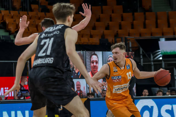 享受足球带 享受足球带