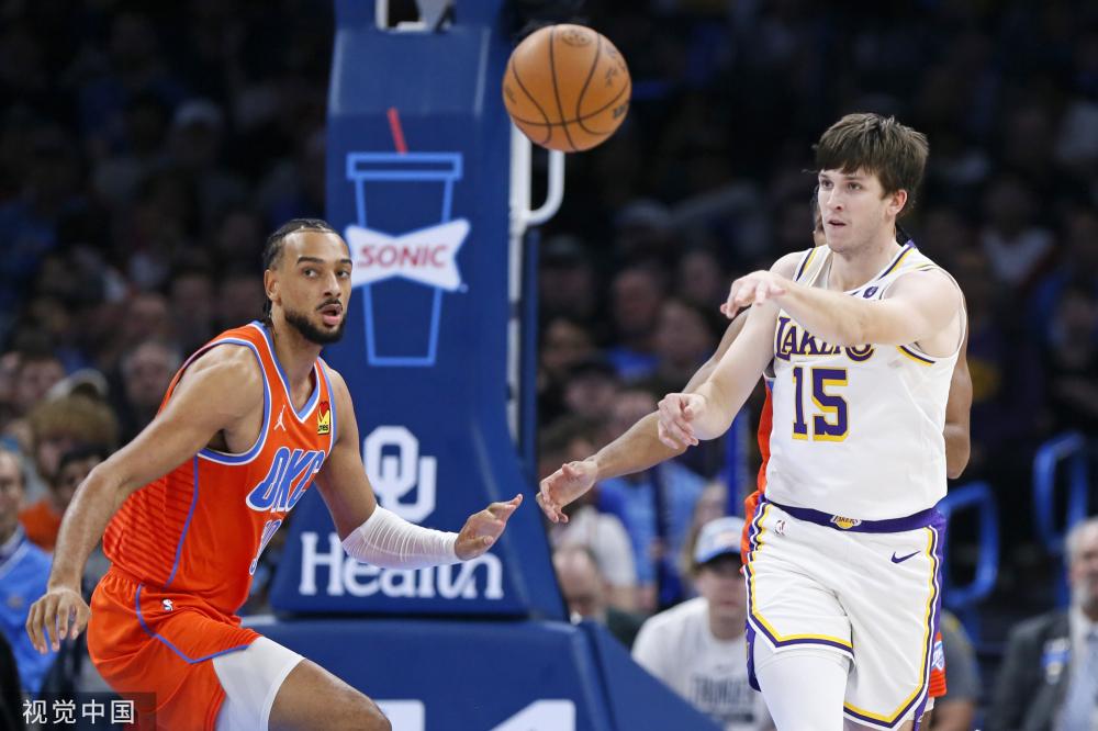 仅凸显了两 仅凸显了两